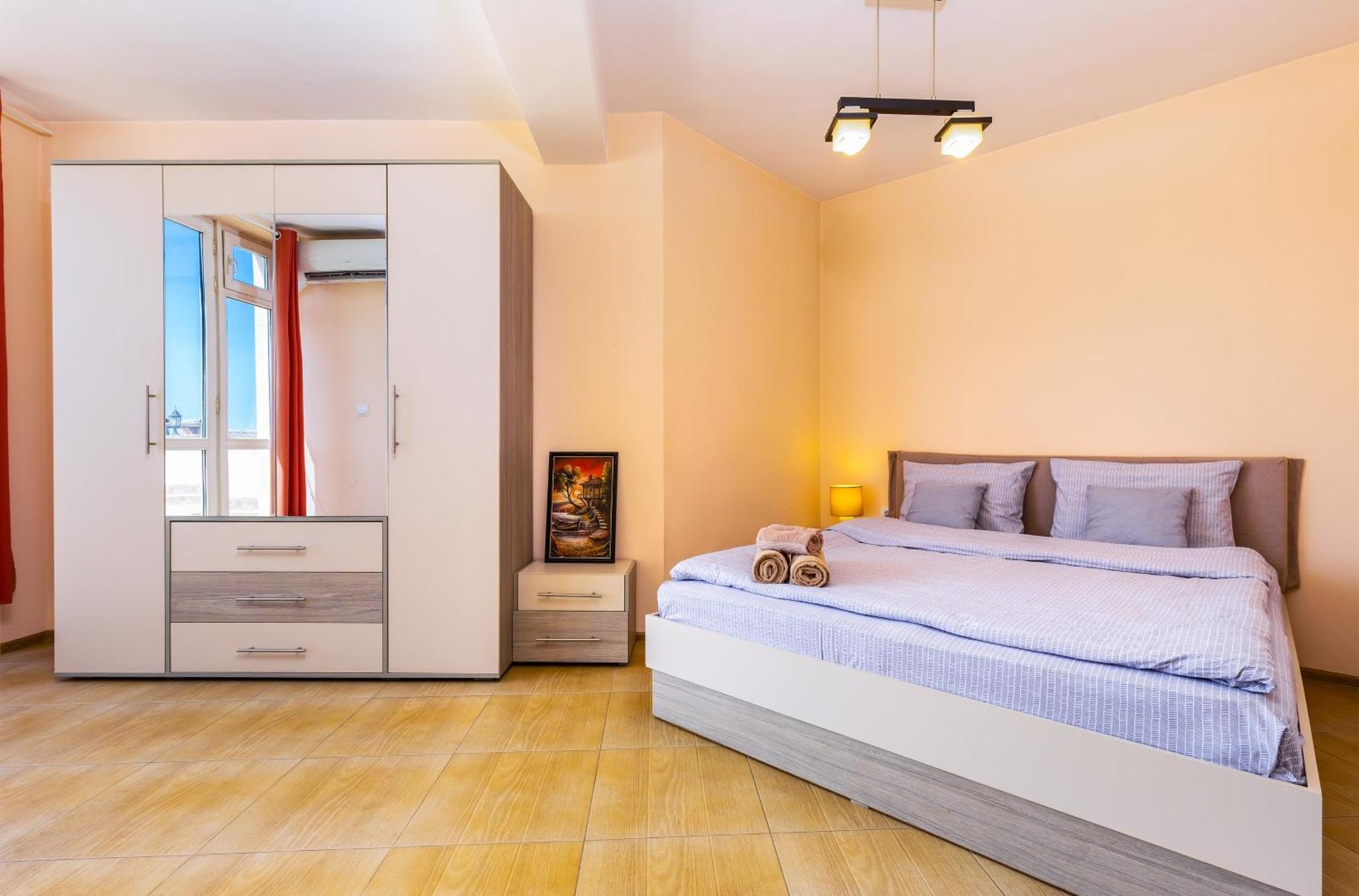 Roof Top Terrace Maisonette พลอฟดิฟ ภายนอก รูปภาพ