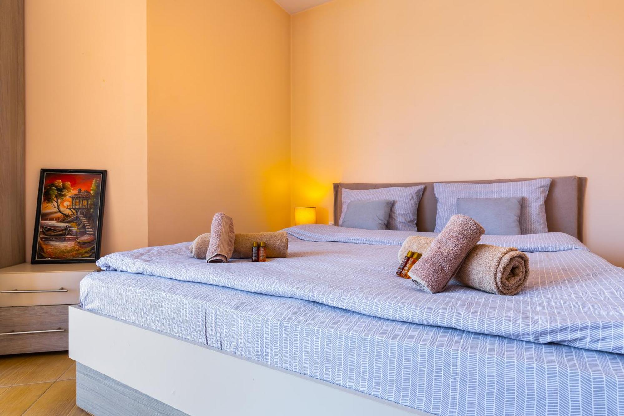 Roof Top Terrace Maisonette พลอฟดิฟ ภายนอก รูปภาพ